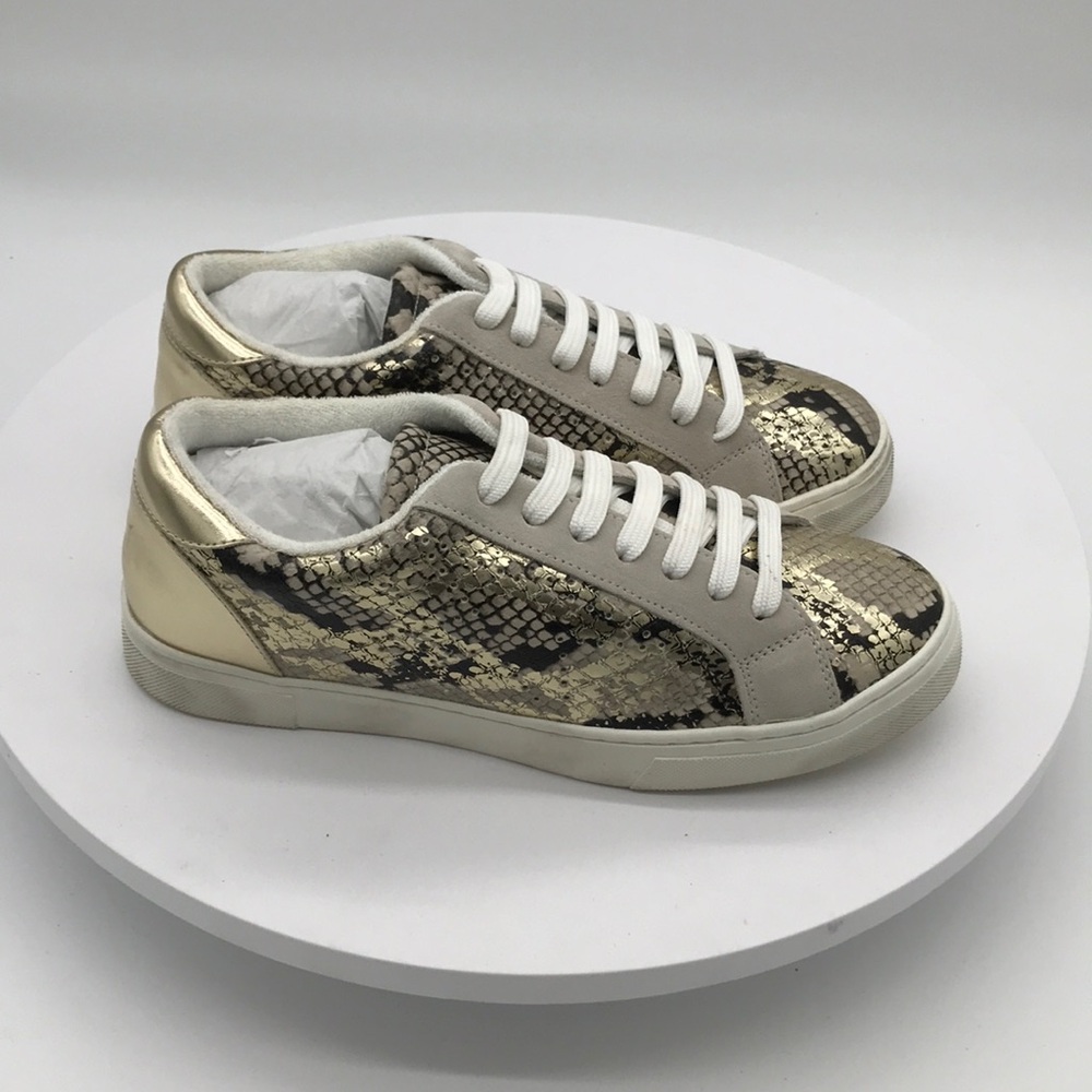 Steve Madden womens shoes size 8.5 US
